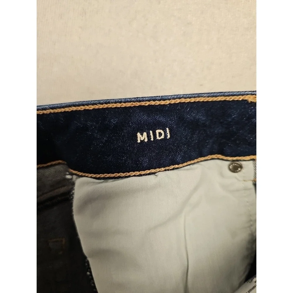 American Eagle Size 2 Cutoff Distressed Middue Shortie Blue Denim Shorts‎